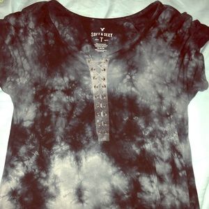 Soft and sexy American Eagle T